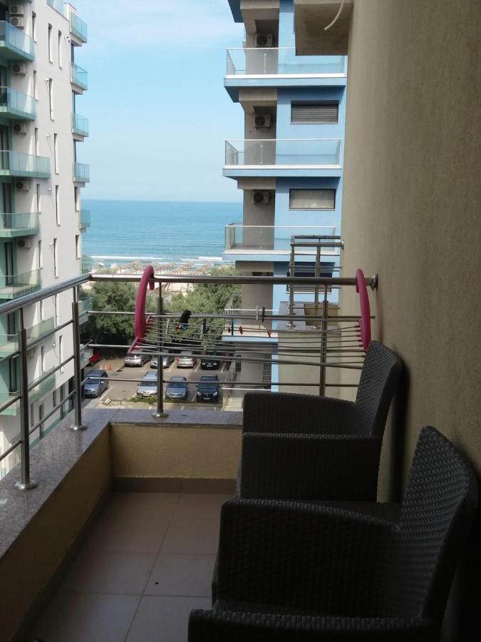 Garsoniera Bibi Mamaia Nord Apartment ภายนอก รูปภาพ